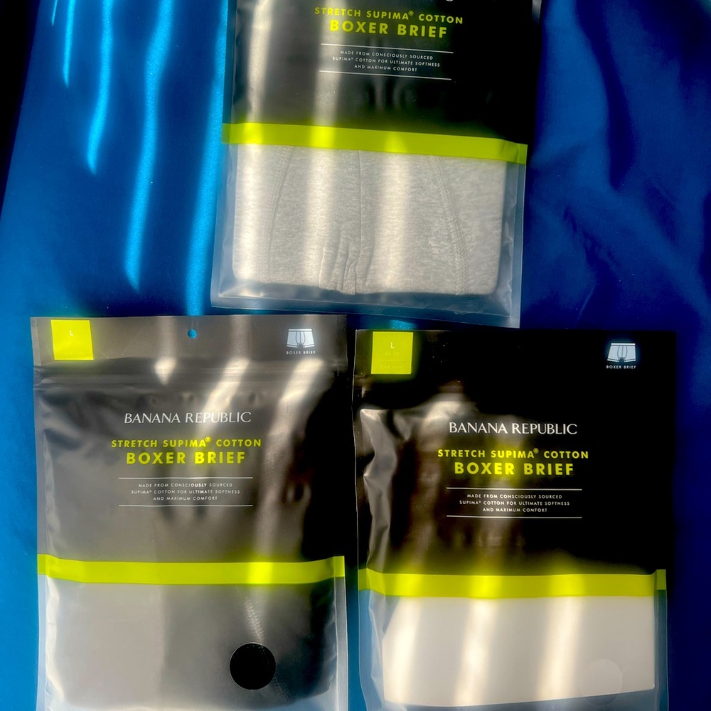 3 Banana Republic Boxer Briefs New in Package Size Large Navy , Black,  Gray 75$